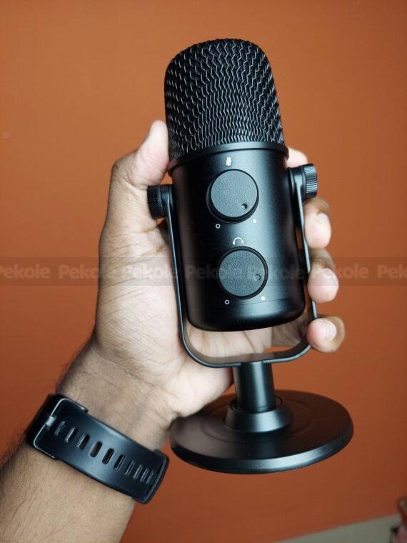 MAONO AU-902 USB Cardioid Condenser Microphone With Dual Volume Control, Mute Button, Monitor Headphone Jack, Plug And Play For Vocal, YouTube, Livestream, Recording, Gaming