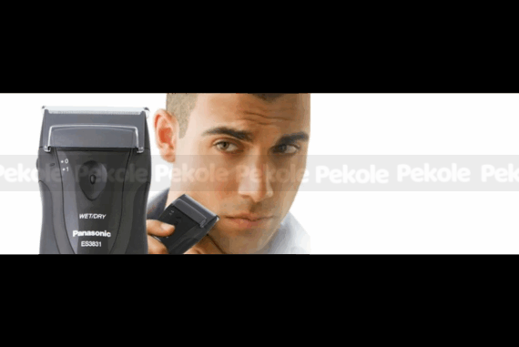 Panasonic Compact Travel Electric Shaver ES3831K - Image 2
