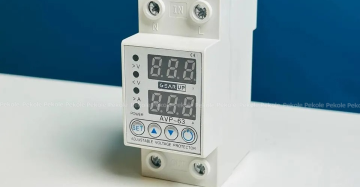 GearUP AVP-63 Automatic Voltage Protector-220V